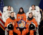 Załoga STS-104